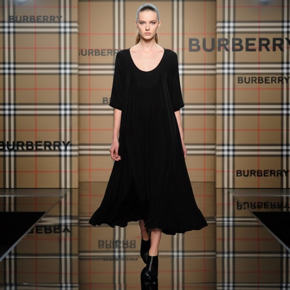 Burberry Dresses & Skirts - Authentic Burberry London luxury designer cotton black dress sz 6